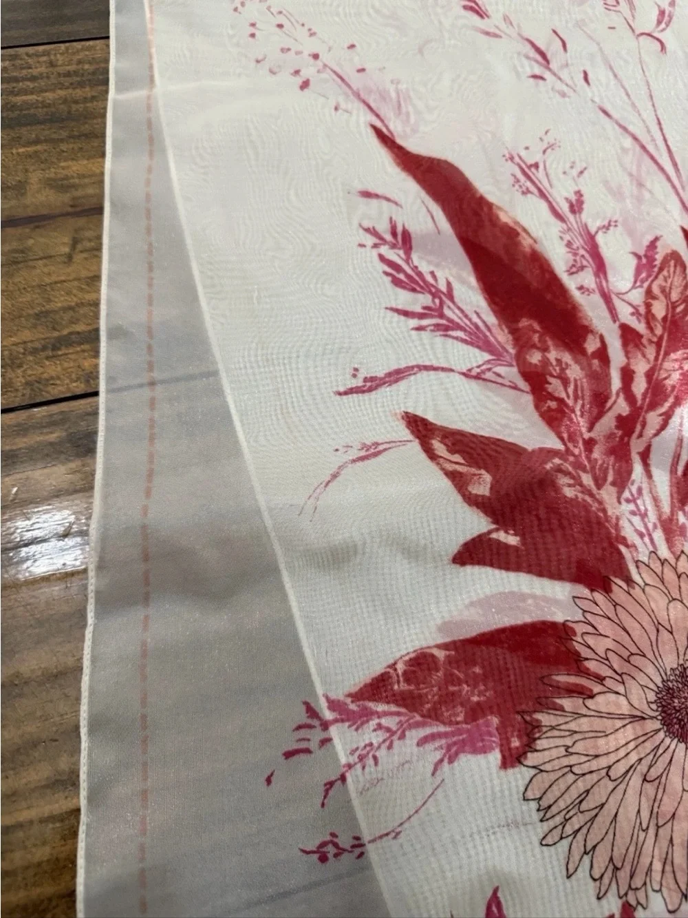 Jones New York Floral Scarf 🧣